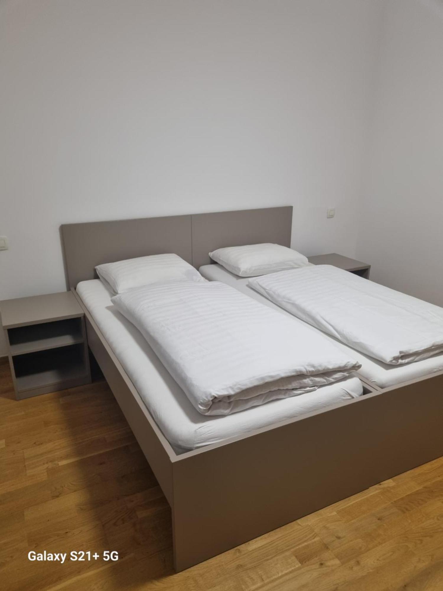 Maitschern Apartamento *
